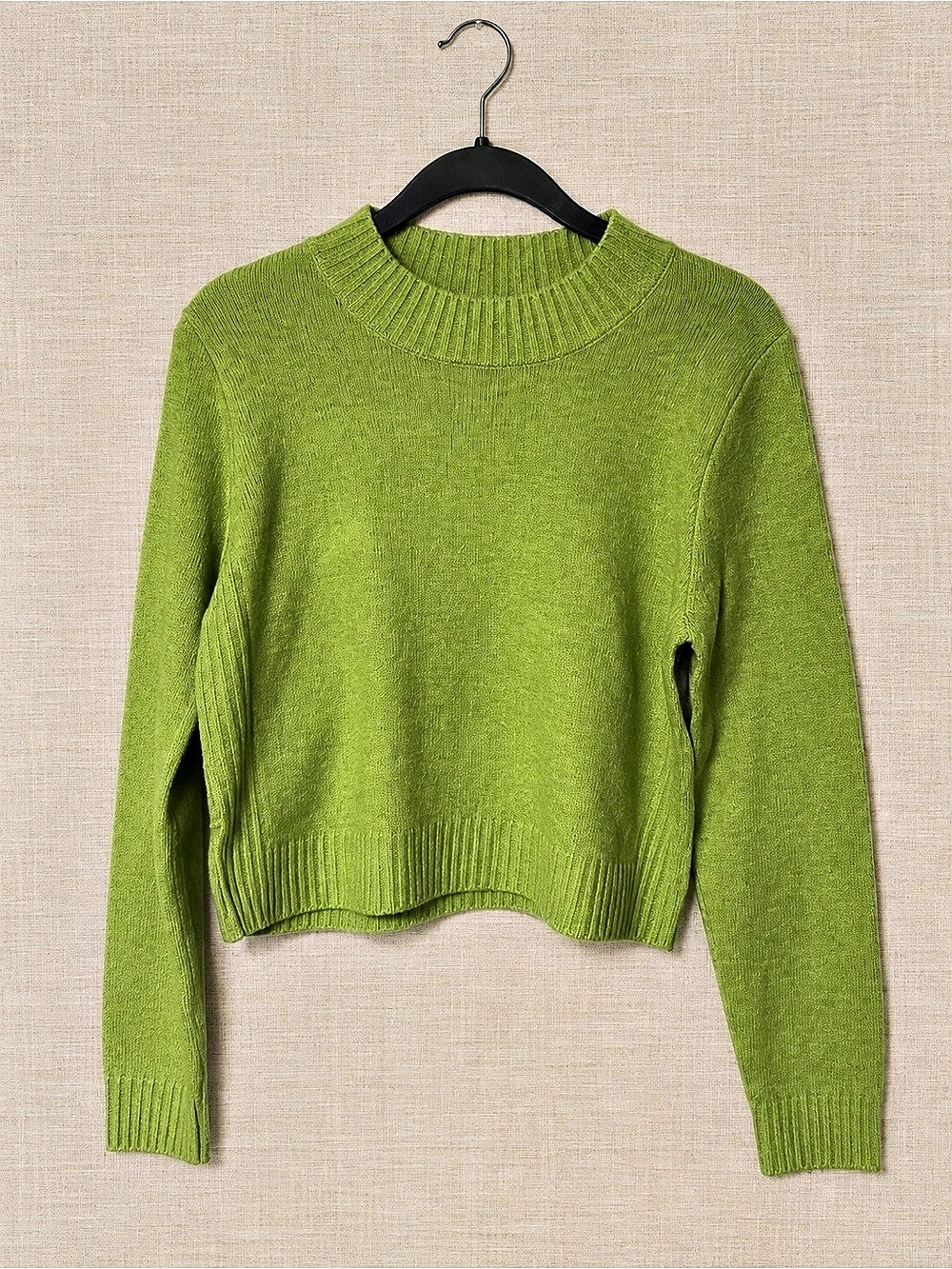 Lulus Green Crew Neck Sweater NWT